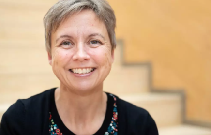 Økonomimedarbejder Anne-Mette Lindgreen Ansatte Ørestad Gymnasium