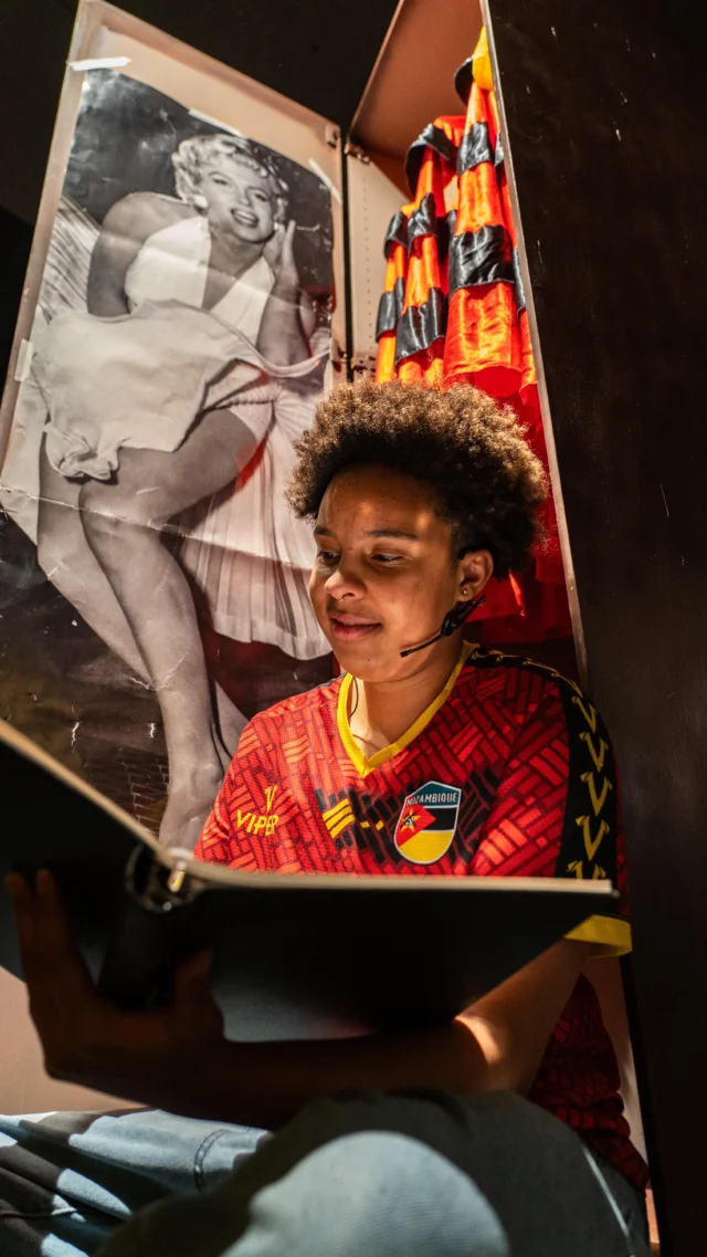 SKAL DU VÆRE MED I ÅRETS MULTIFORESTILLING?🫵  Kunne du tænke dig at arbejde med musik, medie, skuespil, dans eller lyd, lys og backstage, til vores næste Multiforestilling? Så kom med til infomøde og tilmeld dig.  Torsdag d. 23. Oktober holder vi infomøde i multisalen i løbet af spisepausen. Så tag din frokost med
og kig forbi - det er dig vi mangler!🤩  Vi glæder os til at se dig!👋